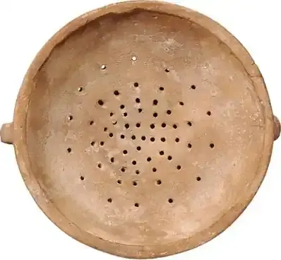 Profi-Qualität | ca. 500 v. Chr Near Eastern Terracotta Strainer
